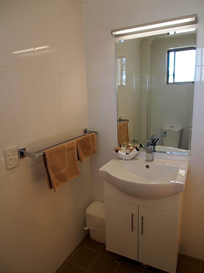 Cobar Town & Country Motor Inn