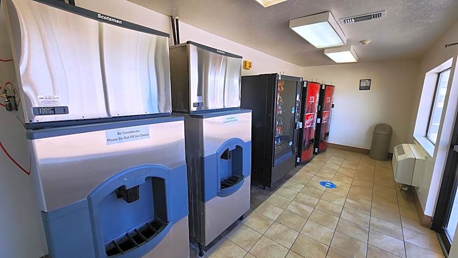 Motel 6-Webster, TX - Houston - Nasa Lake