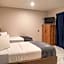 Quieto Hotel Suites
