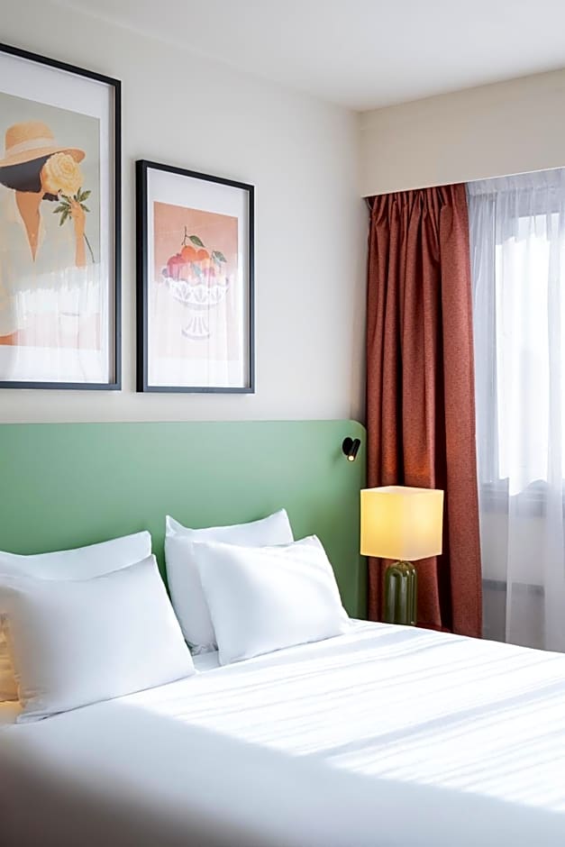Hôtel Charlemagne by Happyculture