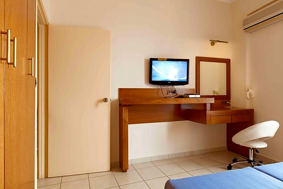 Giorgi's Blue Apartments