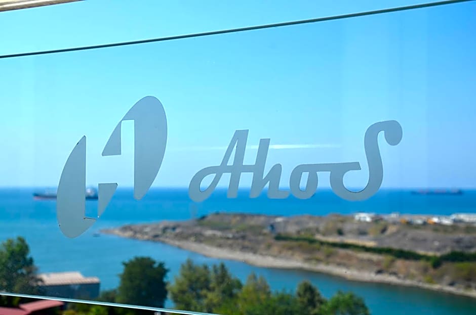 Grand Ahos Hotel
