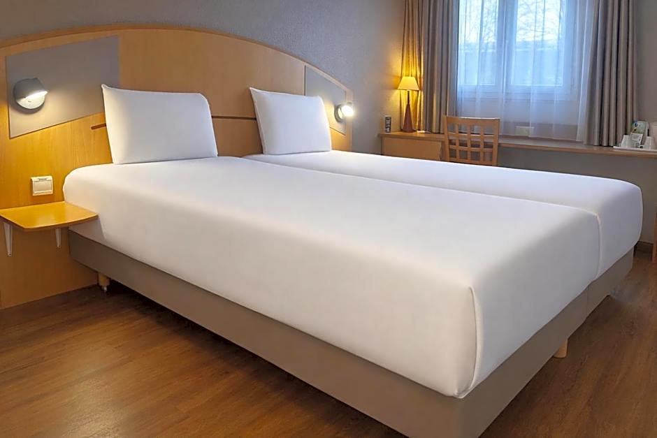 Kyriad Hotel Montpellier Centre Antigone