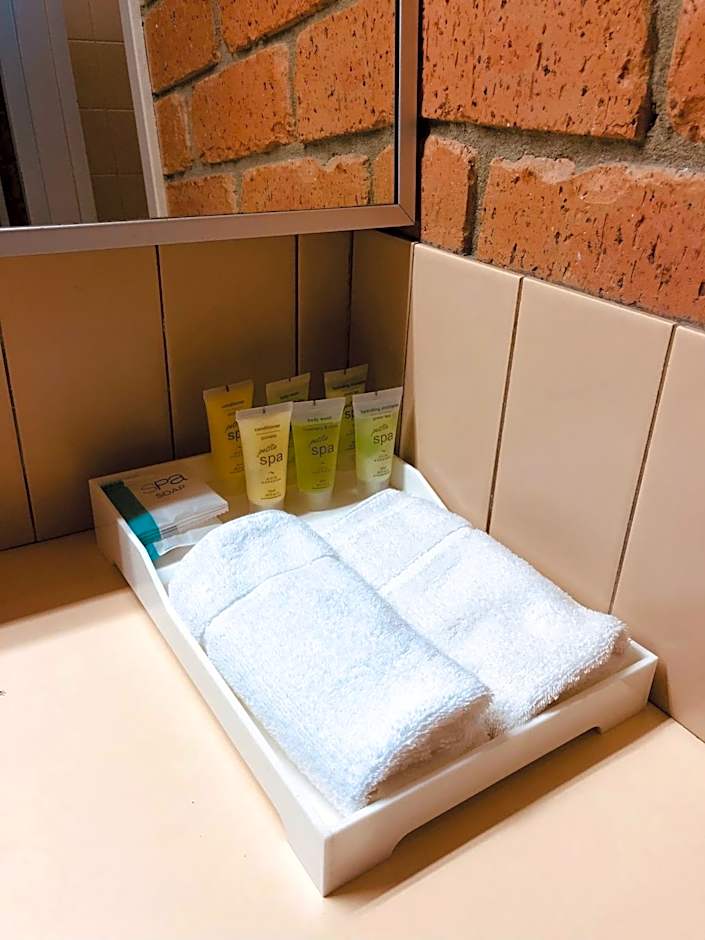 Main Lead Ballarat Motel