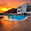 Noème Santorini