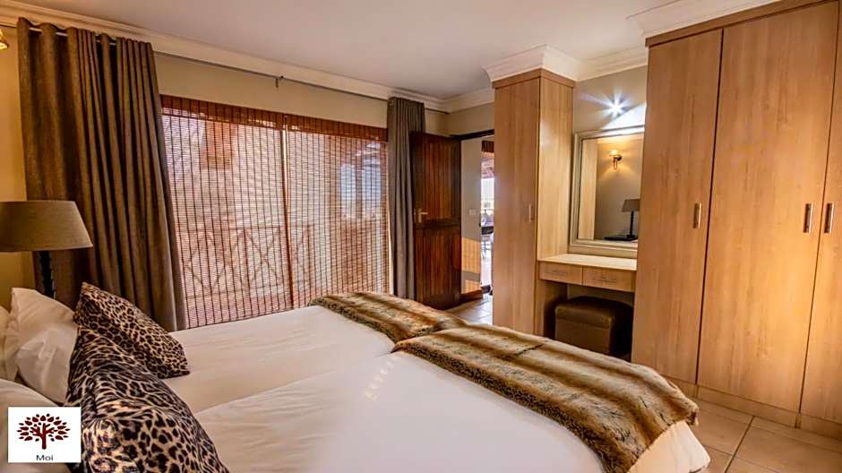 Zebula Golf and Wildlife Estate - Open Plains Pax 10 - Moi Signature Luxury villa