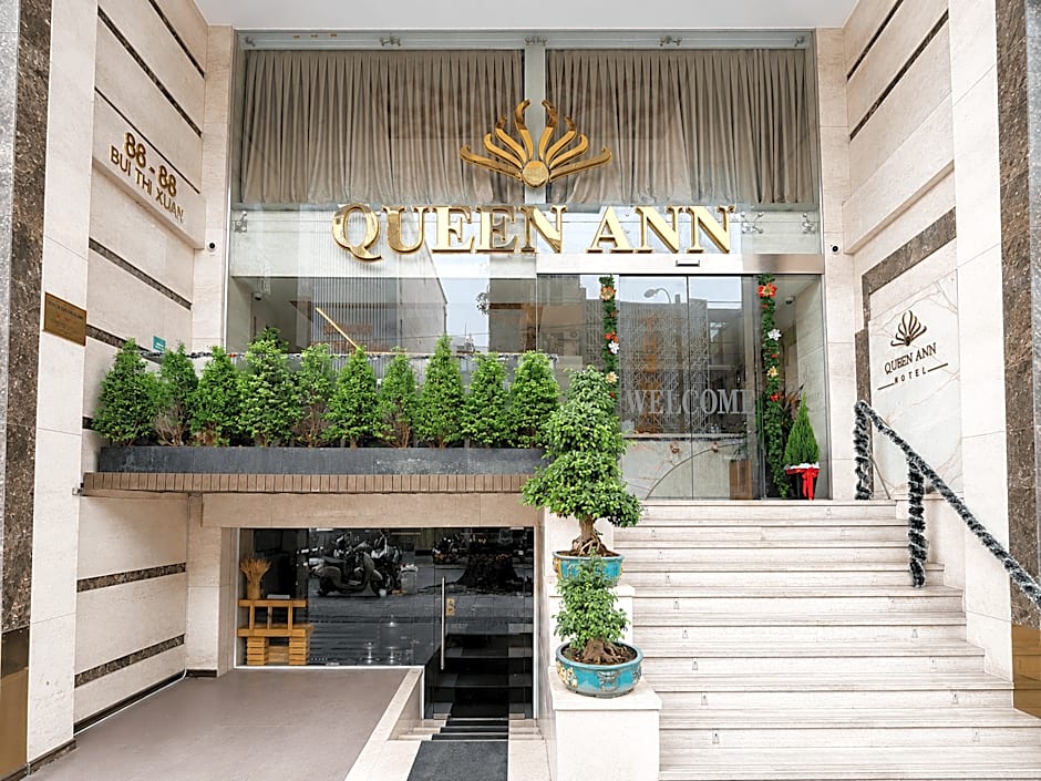 Photo 1 of 50 of Queen Ann Hotel