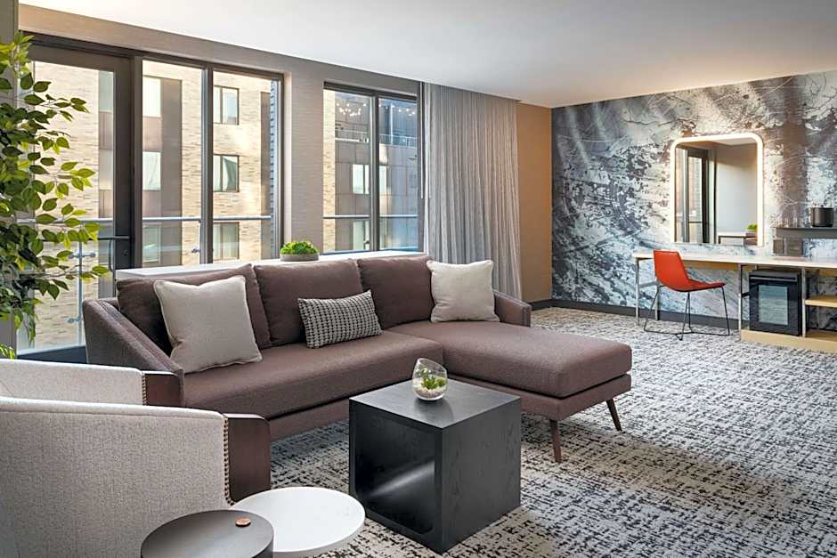Tempo by Hilton Raleigh Downtown