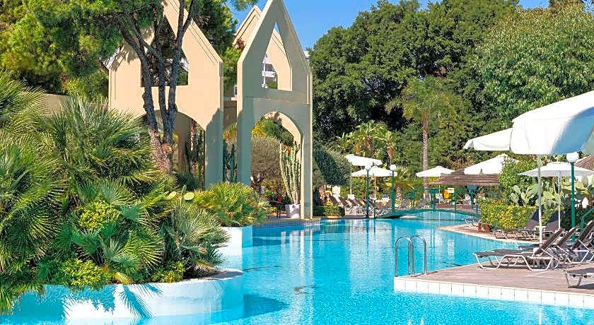 Dionysos Hotel