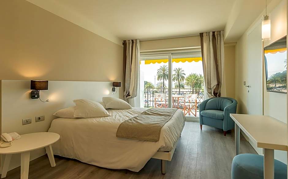 La Dolce Vita Hotel