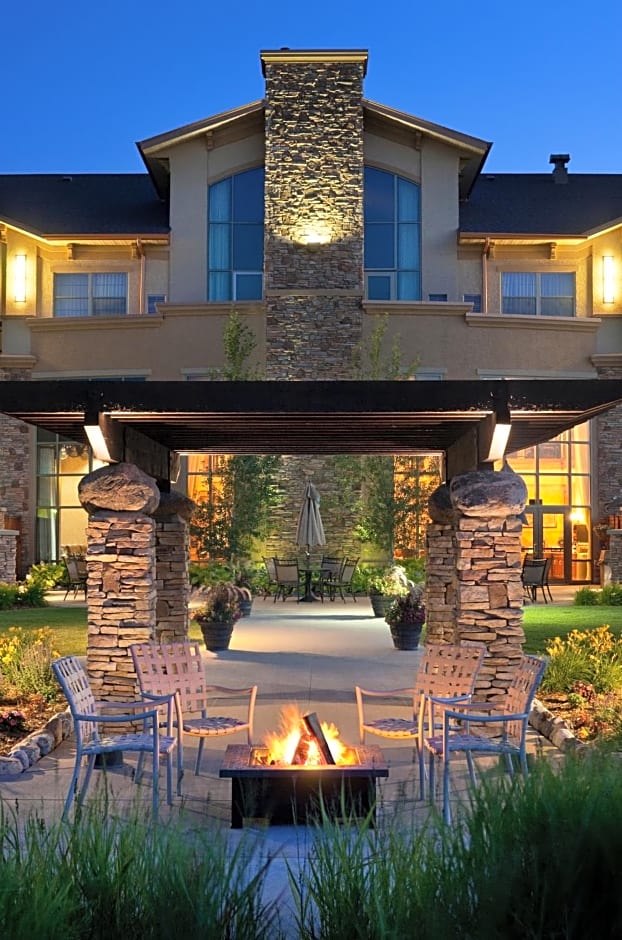 Clubhouse Hotel and Suites - Sioux Falls