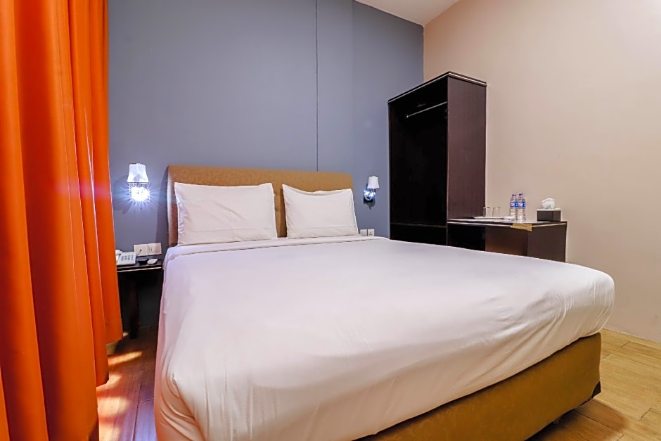 Blitz Hotel Tanjung Uncang
