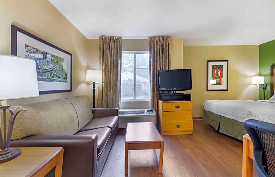 Extended Stay America Suites - Boston - Waltham - 32 4th Ave.