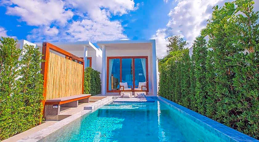 White Whale Beachfront Pool Villa