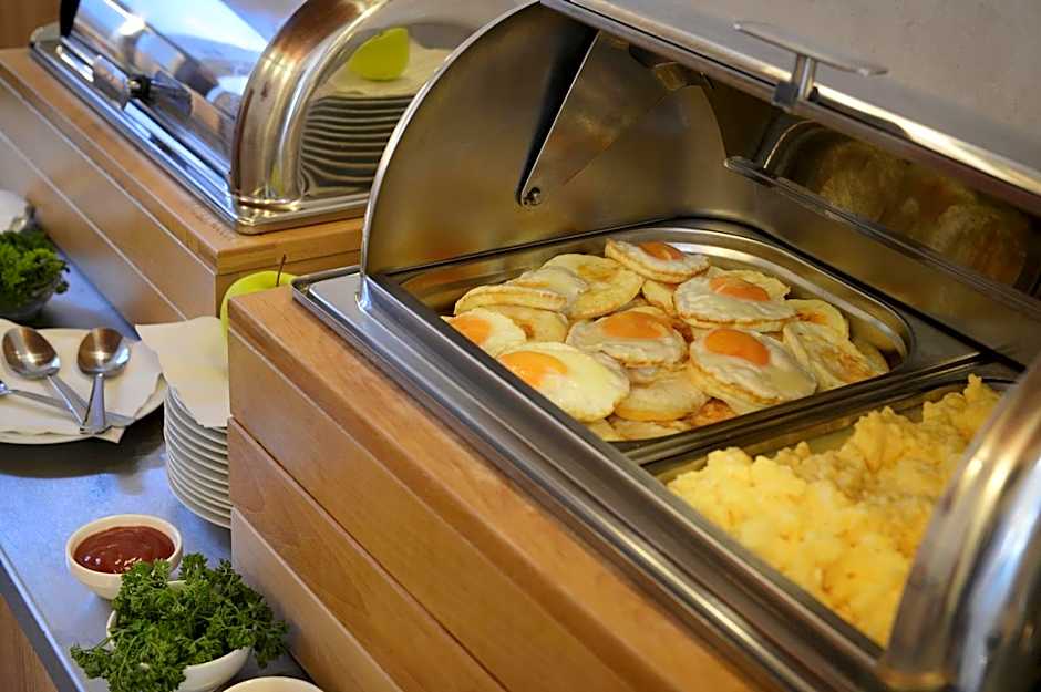 Prague Season Three Stars