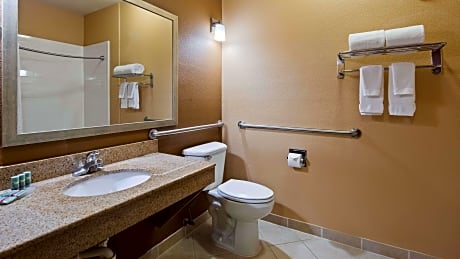 Accessible - 2 Queen - Mobility Accessible, Communication Assistance, Bathtub, Non-Smoking, Full Breakfast