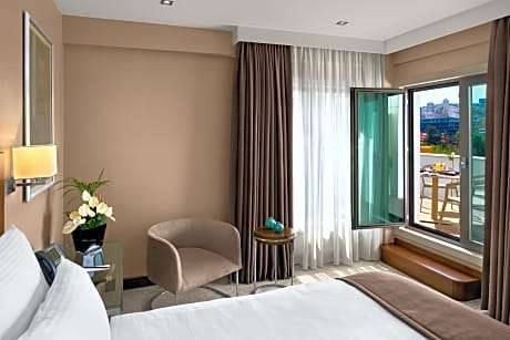 2X2 Adjoining Family