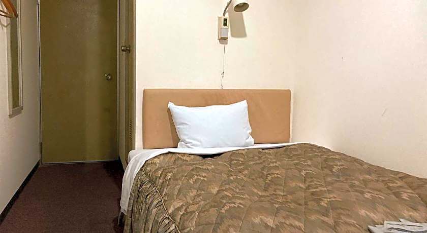 Business Hotel Chateau Est Takamatsu