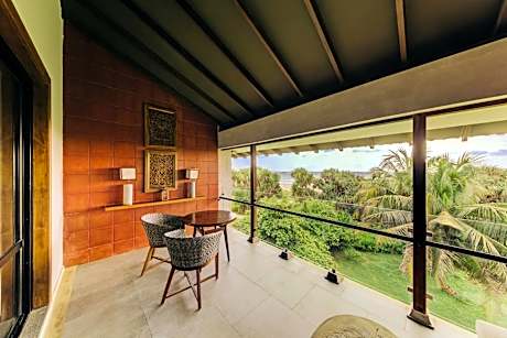 Luxury Seafront King - 20% discount on SPA & 10% off on F&B