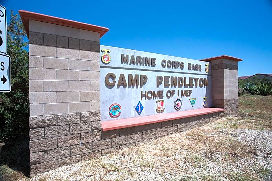 Days Inn by Wyndham Oceanside