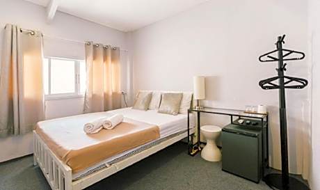 Double Room with Shared Bathroom