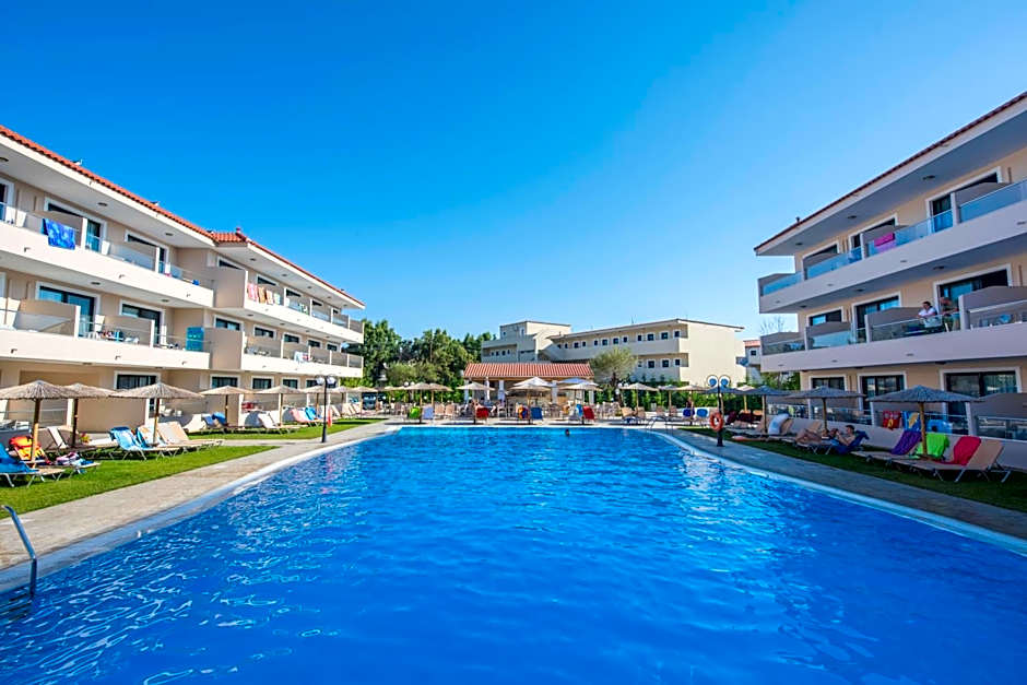 Angela Beach Hotel & Apts