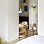 Flora Apartment Hotel