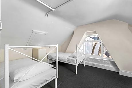 1 Person in 3-Bed Dormitory - Mixed