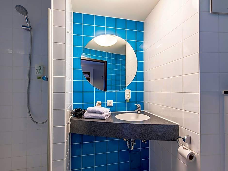 B&B Hotel Augsburg