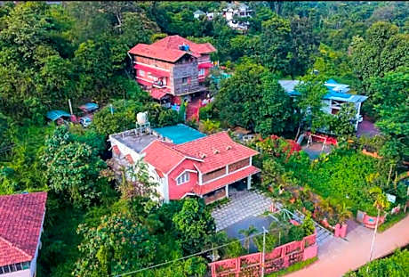 Girassol Service Villa