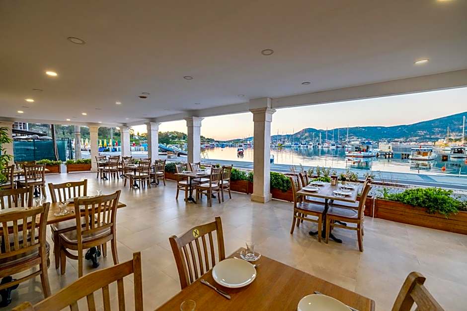 Hanedan Otel Foca Izmir