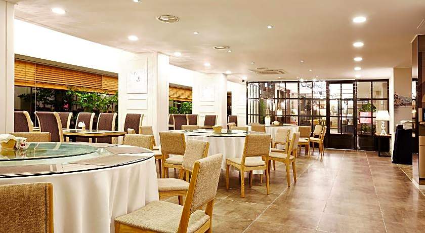 Cheongju Namoo Hotel