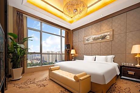 King Presidential Suite