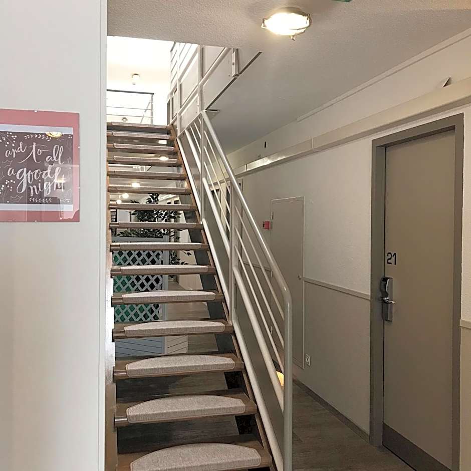 Contact Hôtel Marseille Aubagne