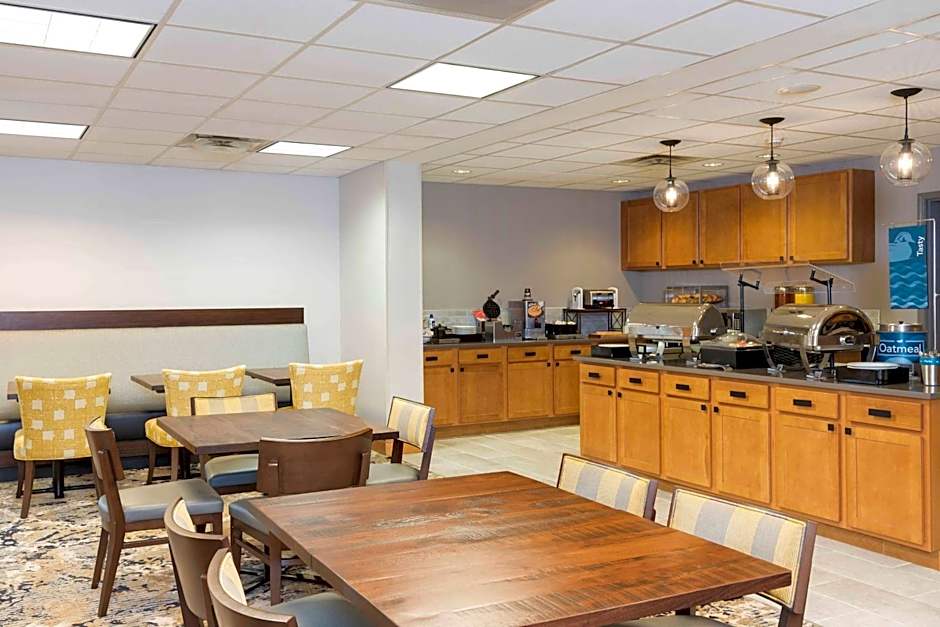 Homewood Suites By Hilton Indianapolis-Airport/Plainfield