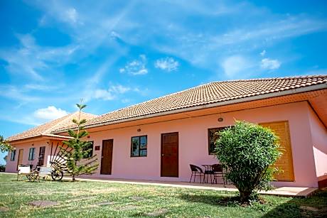 NaLinNaa Resort Buriram
