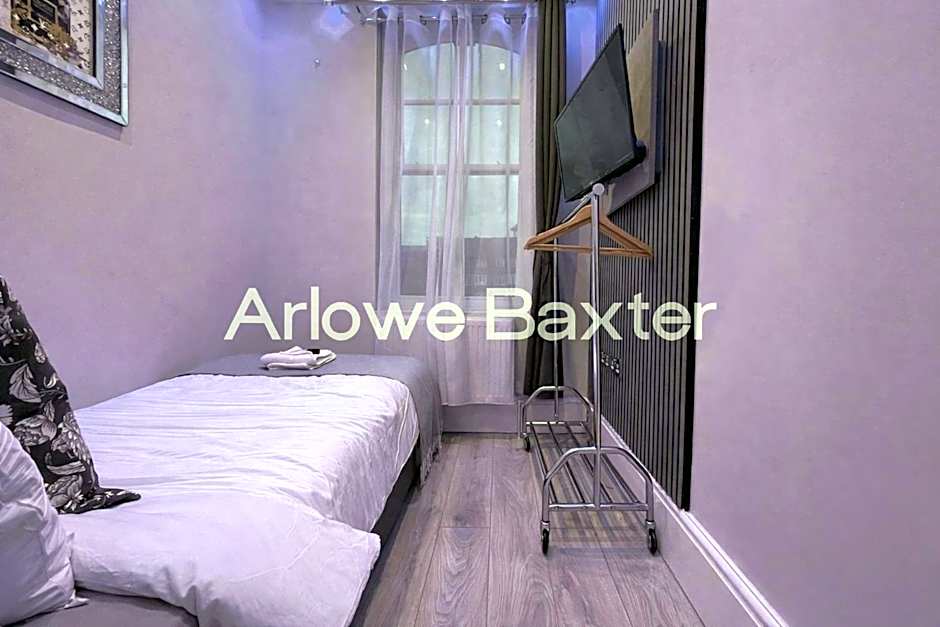 Hackney Suites - En-suite rooms & amenities