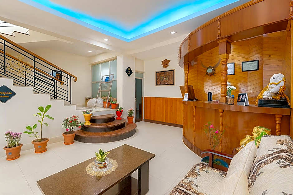 Hotel White Yak