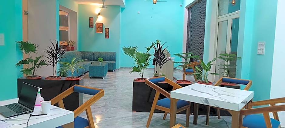 Hotel The Pushpak Inn