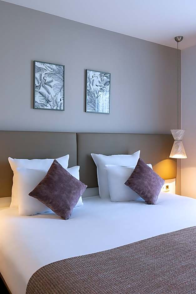 Hotel Magenta 38 by Happyculture