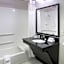 Fairfield Inn & Suites by Marriott Kansas City Overland Park