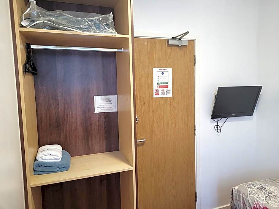 Gatwick White House Hotel