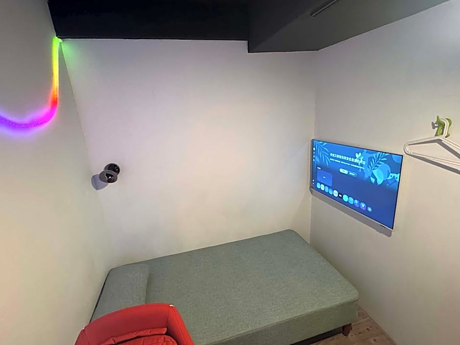 Ease Esport Inn