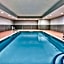 La Quinta Inn & Suites by Wyndham Niagara Falls