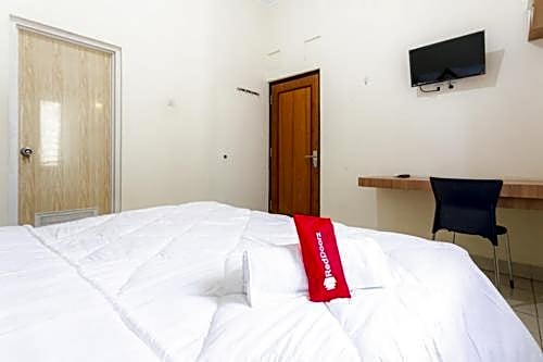 RedDoorz Syariah near Assalaam - UMS