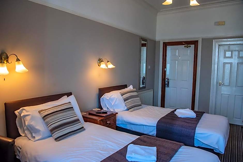 Photo 1 of 4 of 2 Beds, Sea View