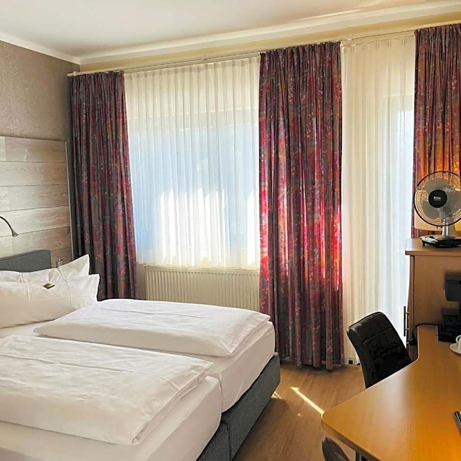 Hotel & Wirtshaus Hansen