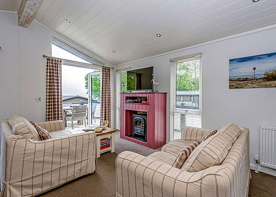 Woodside Coastal Retreat