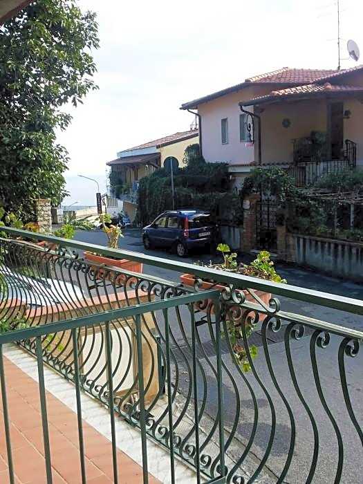 B&B Rosangela