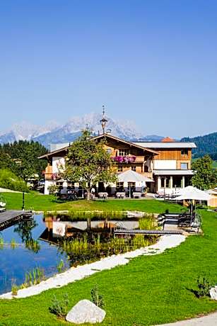 Farm Hotel Chalet Grosslehen